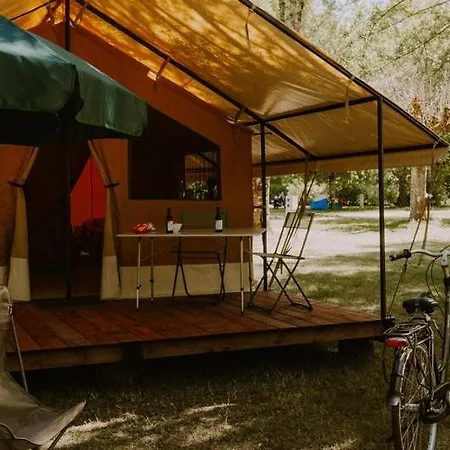 Onlycamp Les Deux Rives Lannion